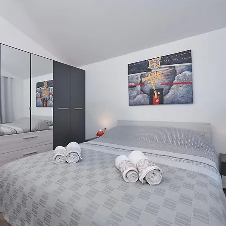 فيلة Giovanna بوريتش